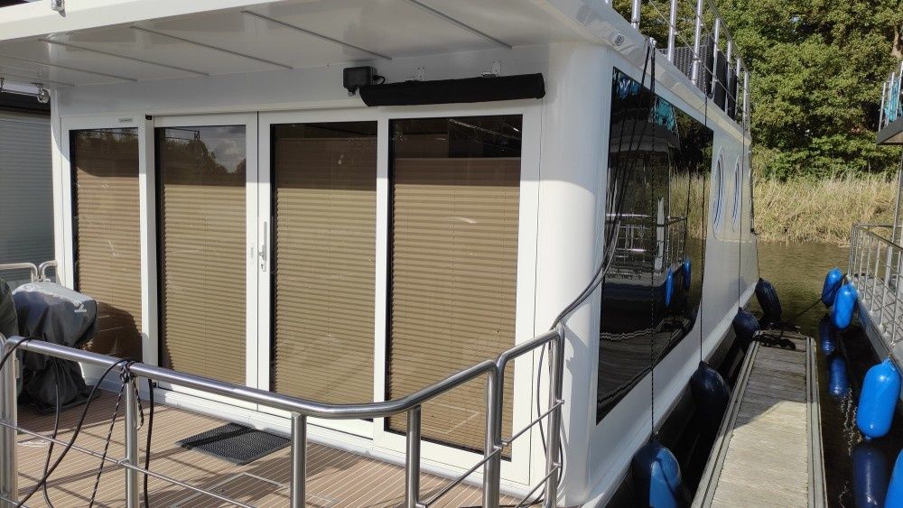 Houseboat LT Trimaran 4300 | Seensucht