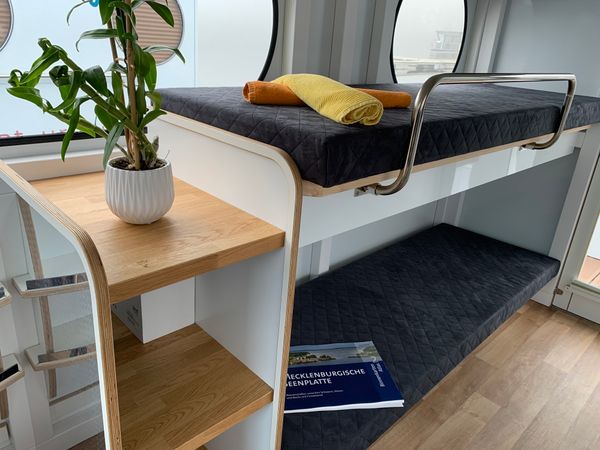 Rollyboot 8.2 | Traumschiff