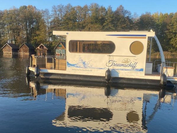 Rollyboot 8.2 | Traumschiff