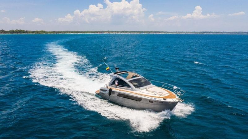 Bavaria Sport 35 | Ambar 2