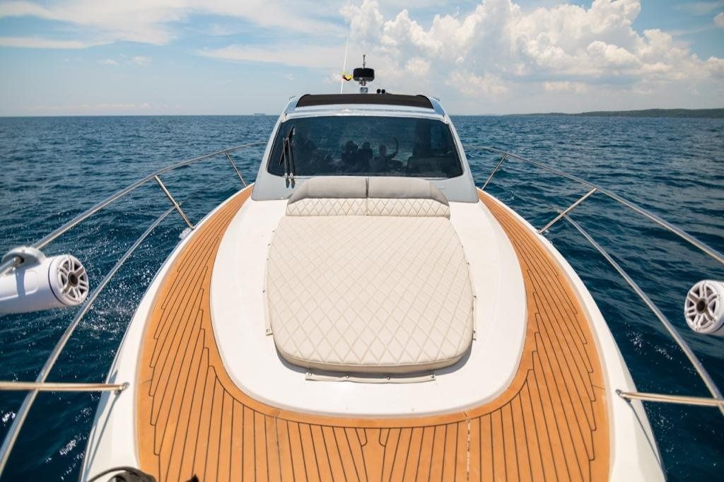 Bavaria Sport 35 | Ambar 2