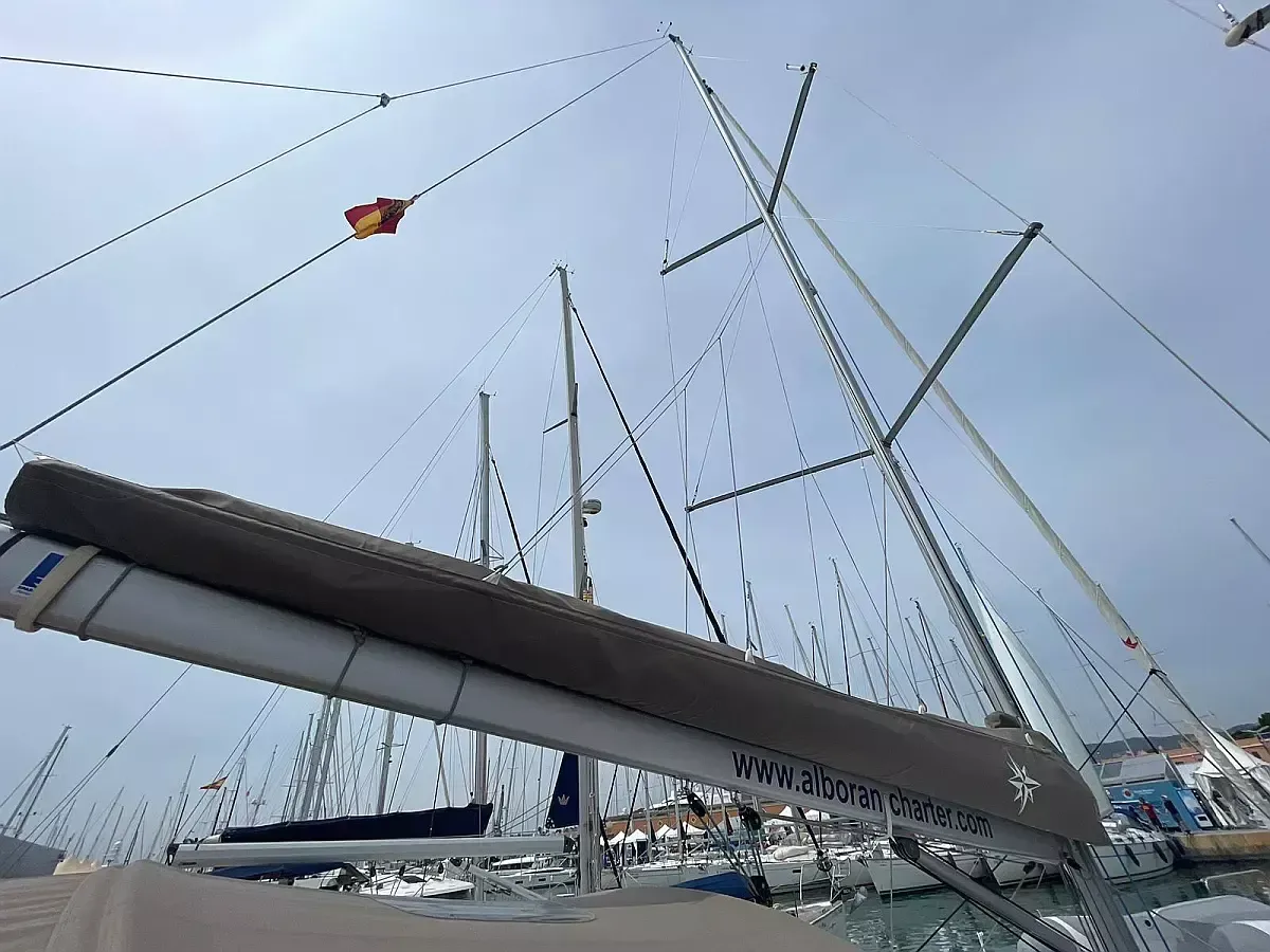 Jeanneau Sun Odyssey 440 | Amaretto