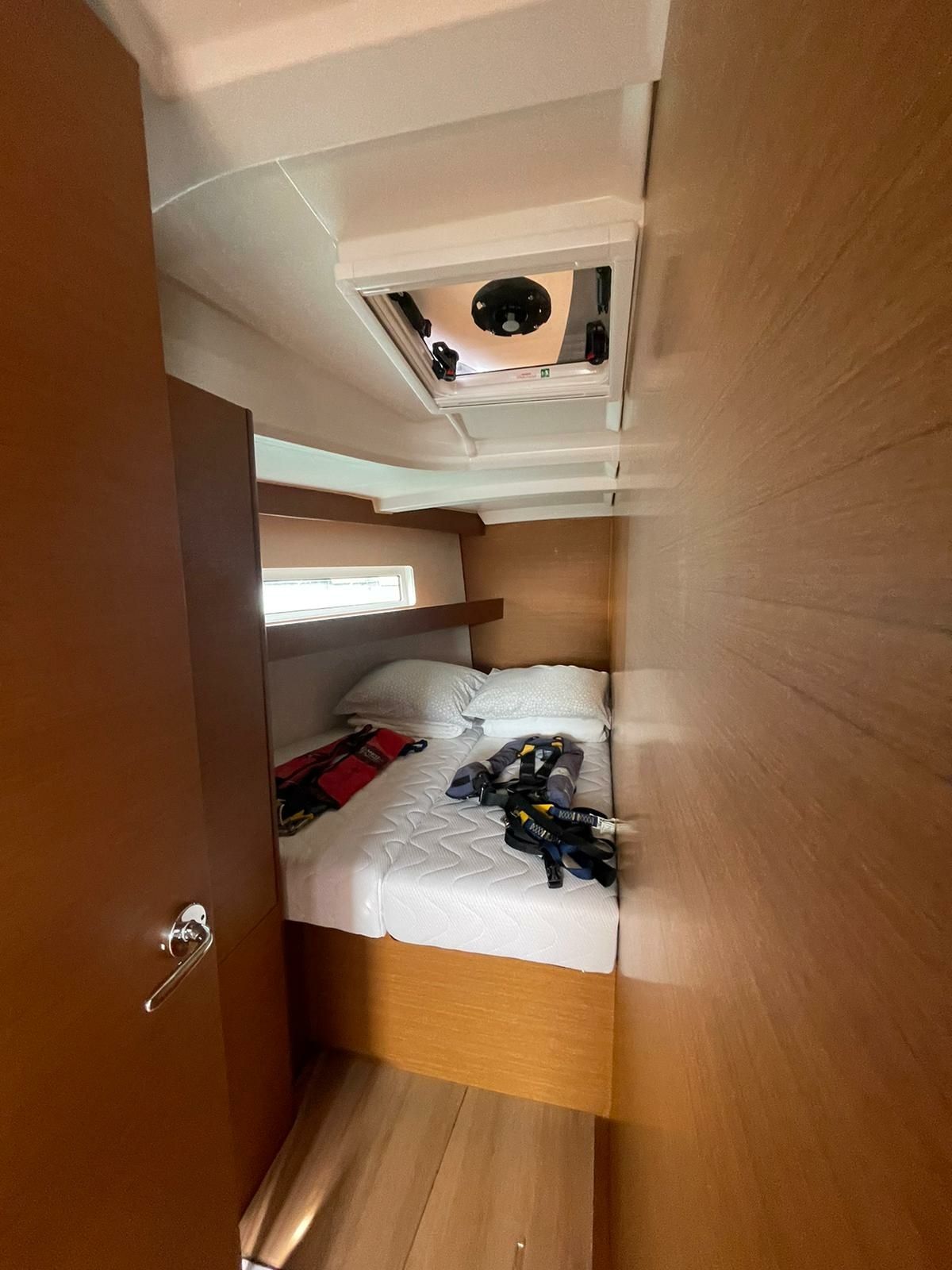 Jeanneau Sun Odyssey 440 | Amaretto
