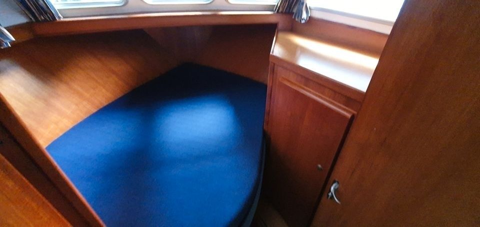 Pedro Skiron 35 | Emma