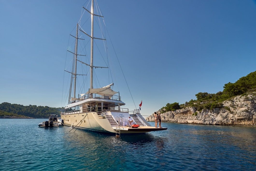 Custom Built 135 | MarAllure