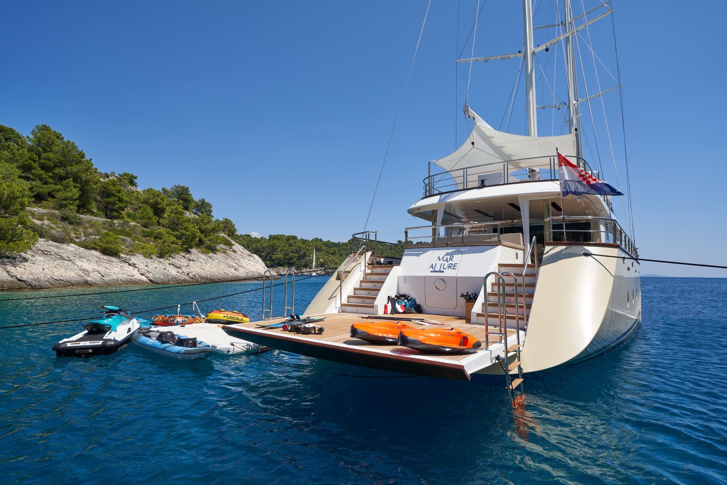 Custom Built 135 | MarAllure