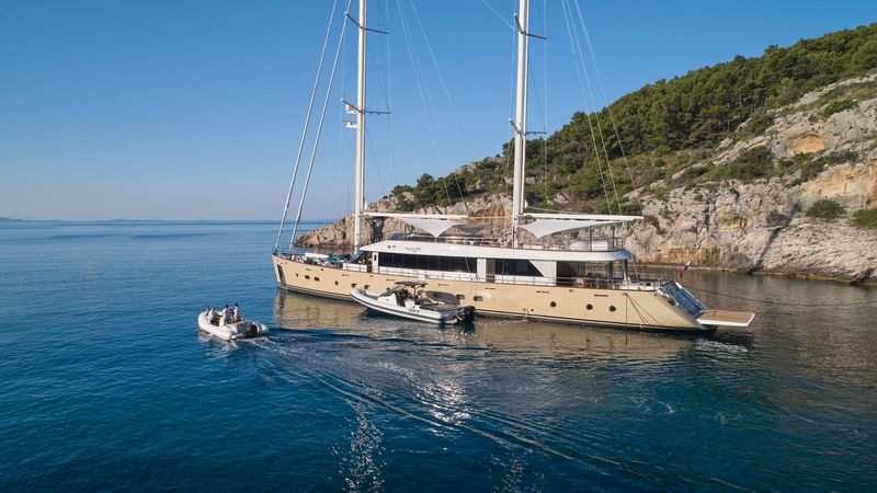 Custom Built 135 | MarAllure