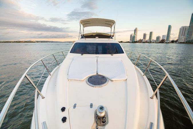 Azimut 46 | Haya