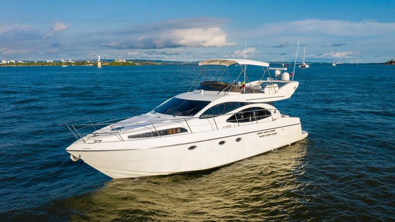Azimut 46 | Haya