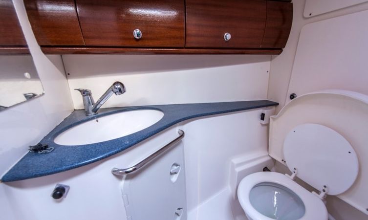 Bavaria 44 | Hellenic Sun