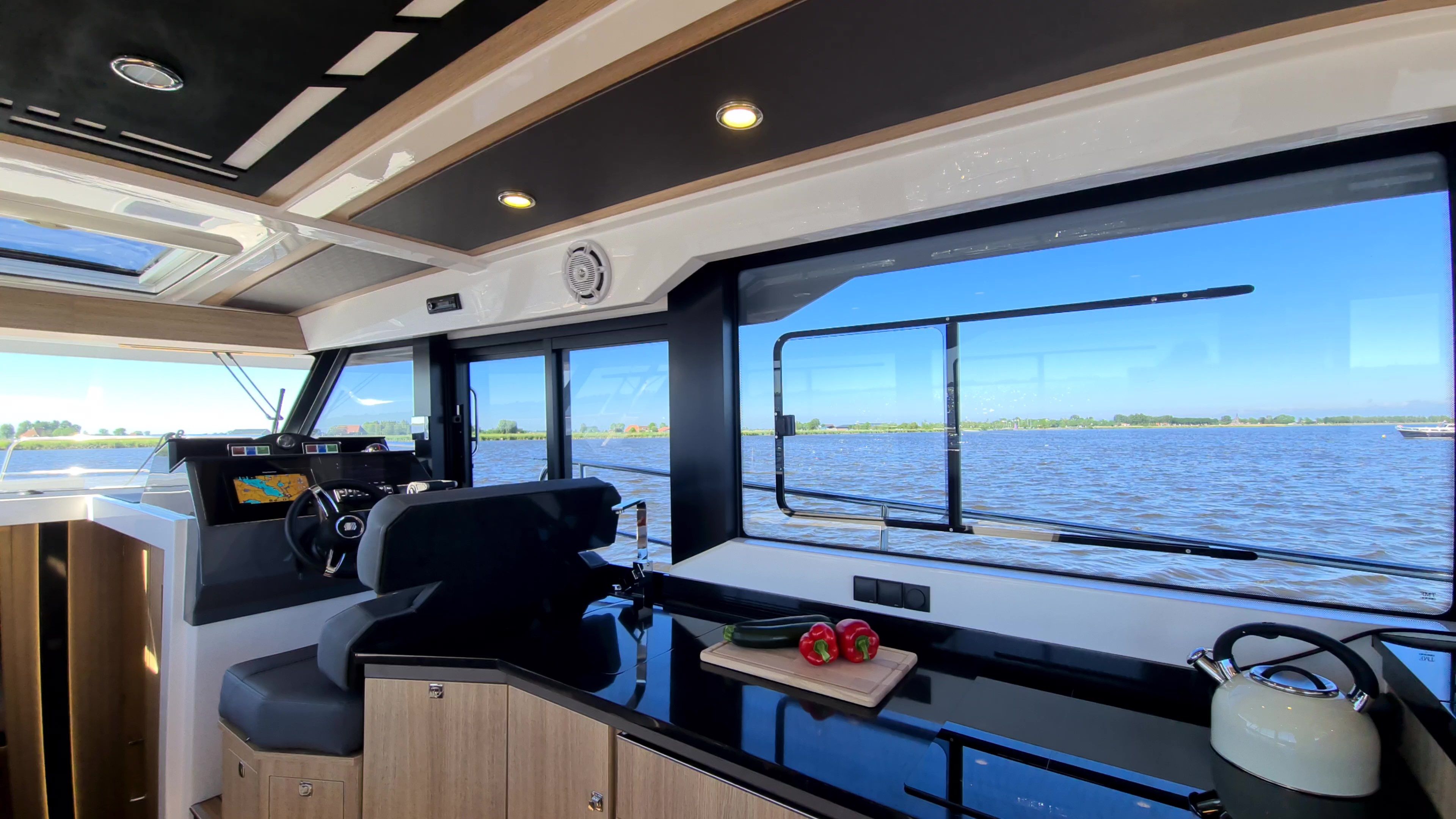 Northman 1200 Electric | Grand Oyster