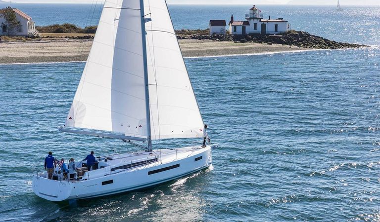 Jeanneau Sun Odyssey 440 | North Wind 44