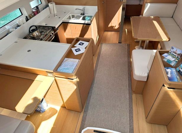Jeanneau Sun Odyssey 440 | North Wind 44