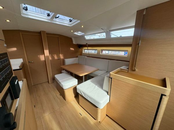 Jeanneau Sun Odyssey 490 | North Wind 49