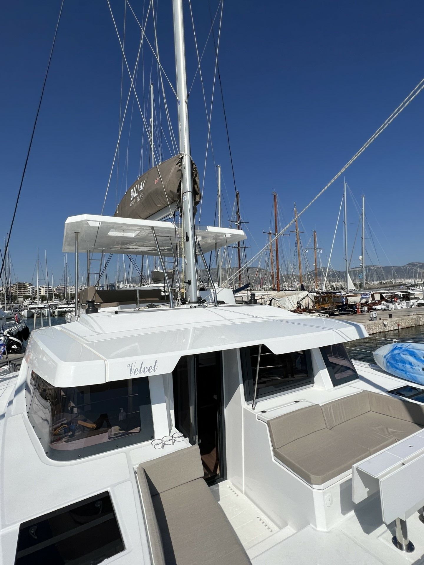 Bali 4.6 | Star Velvet