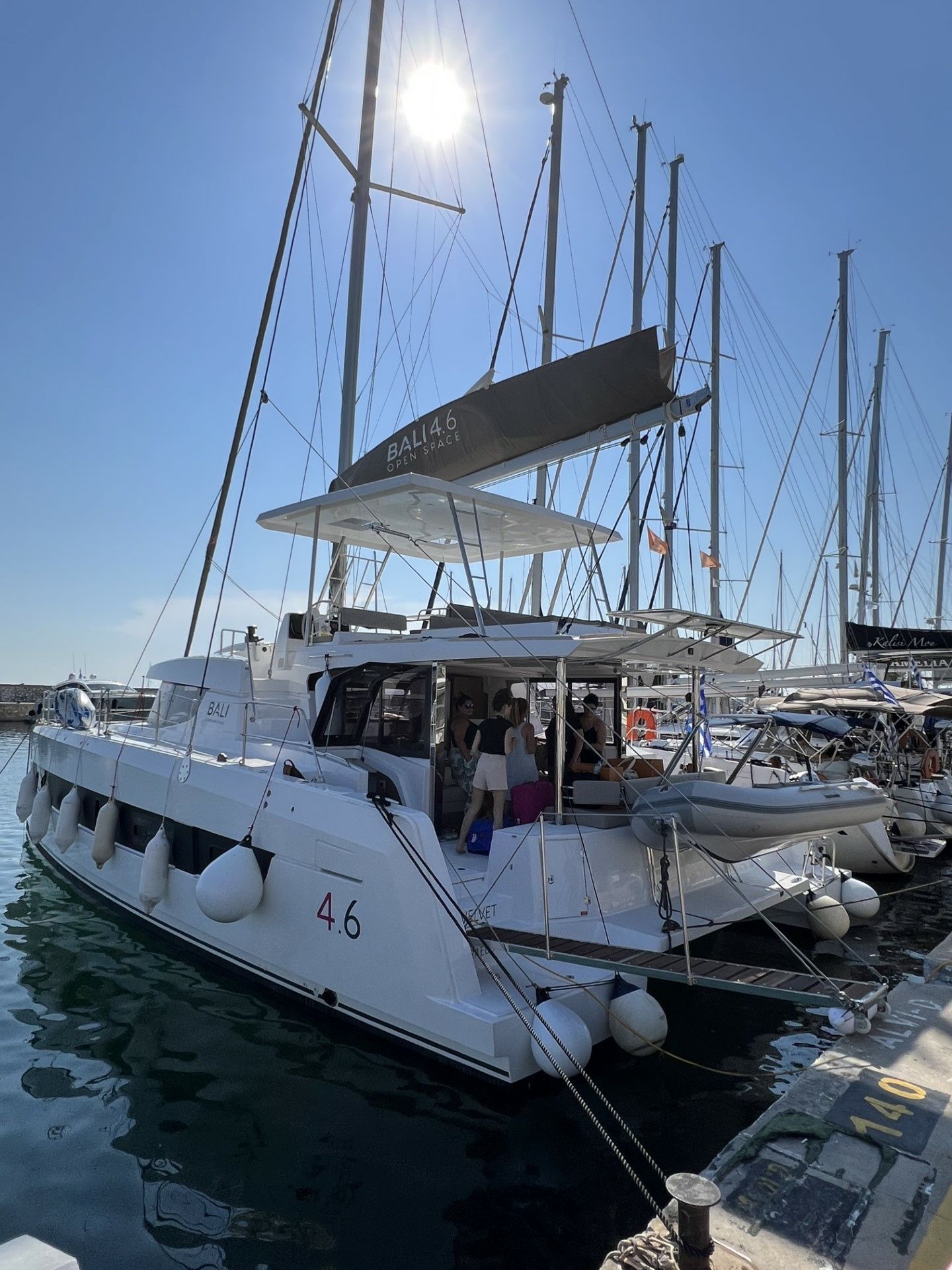 Bali 4.6 | Star Velvet