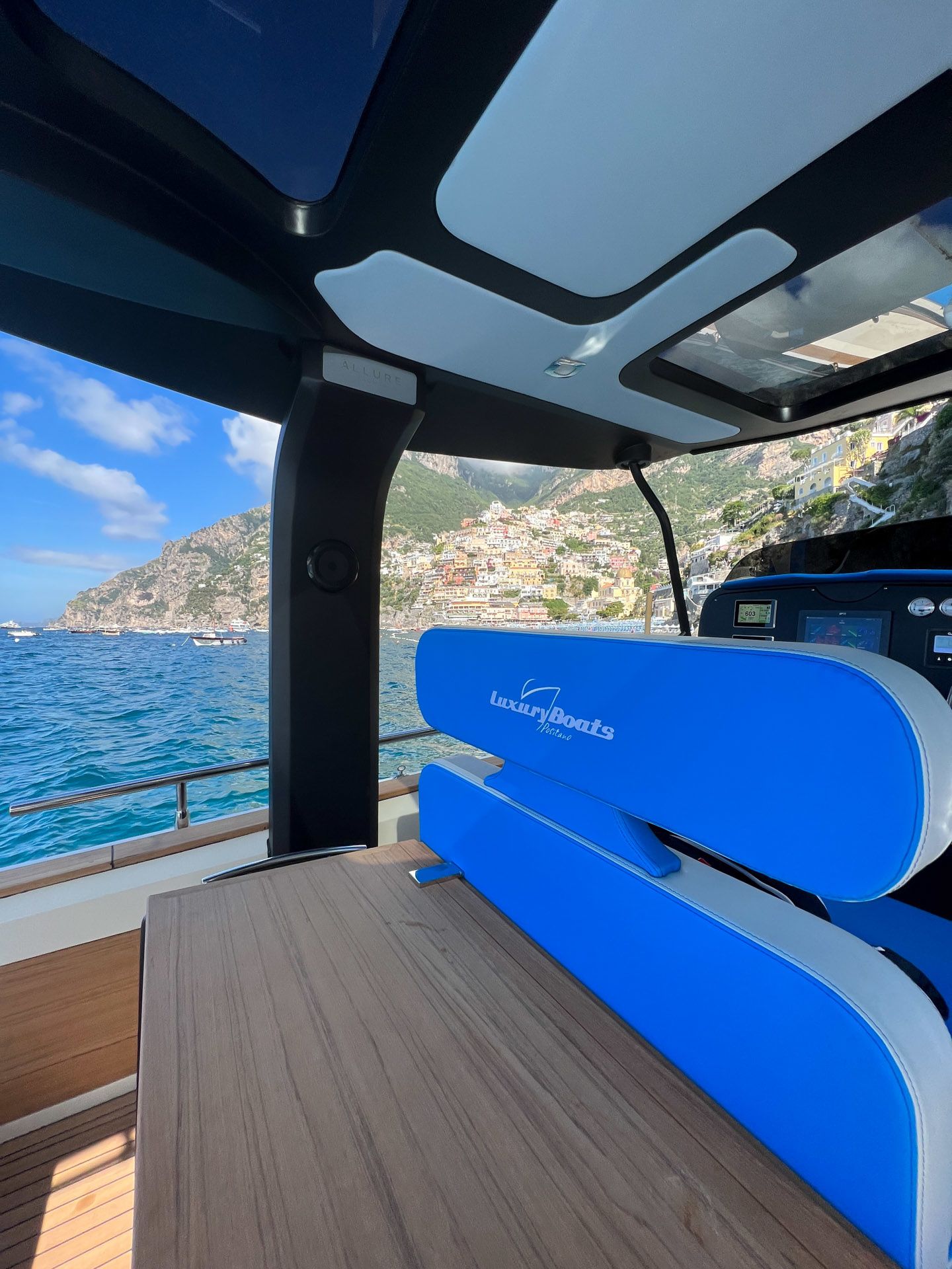 Allure 38 | Thanks Dad