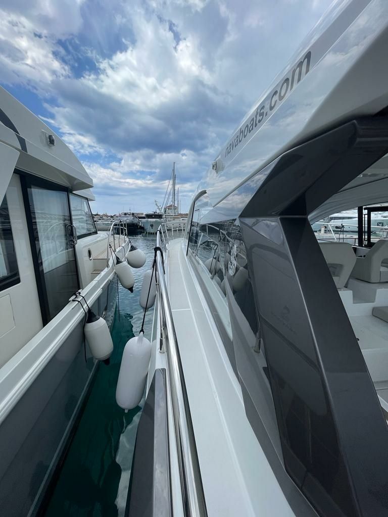 Beneteau Gran Turismo 41 | Miami Vice