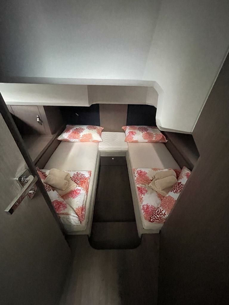 Beneteau Gran Turismo 41 | Miami Vice