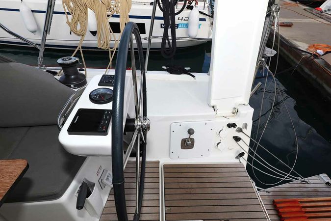 Dufour 390 | Free Spirit