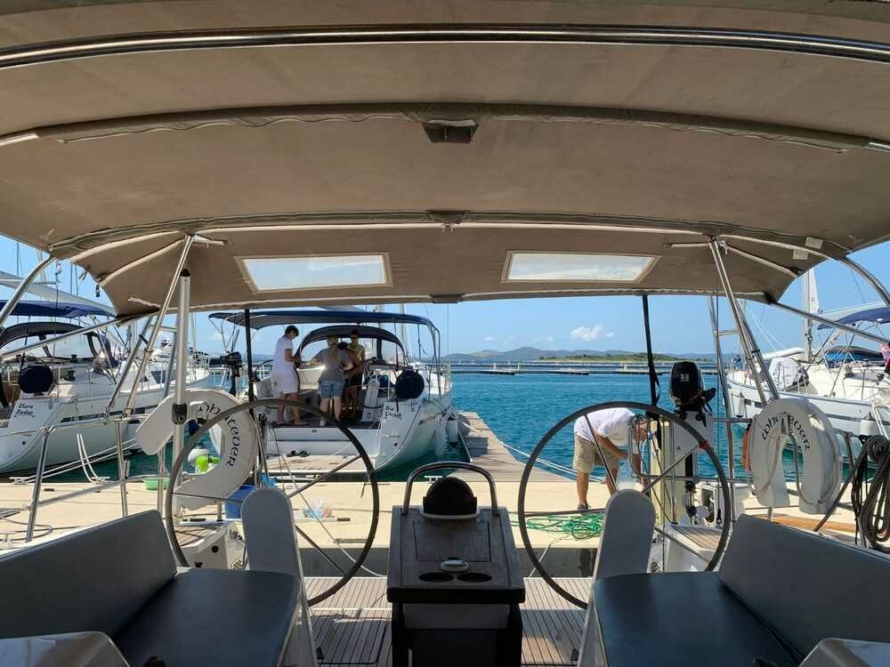 Bavaria Cruiser 41 | Whatever