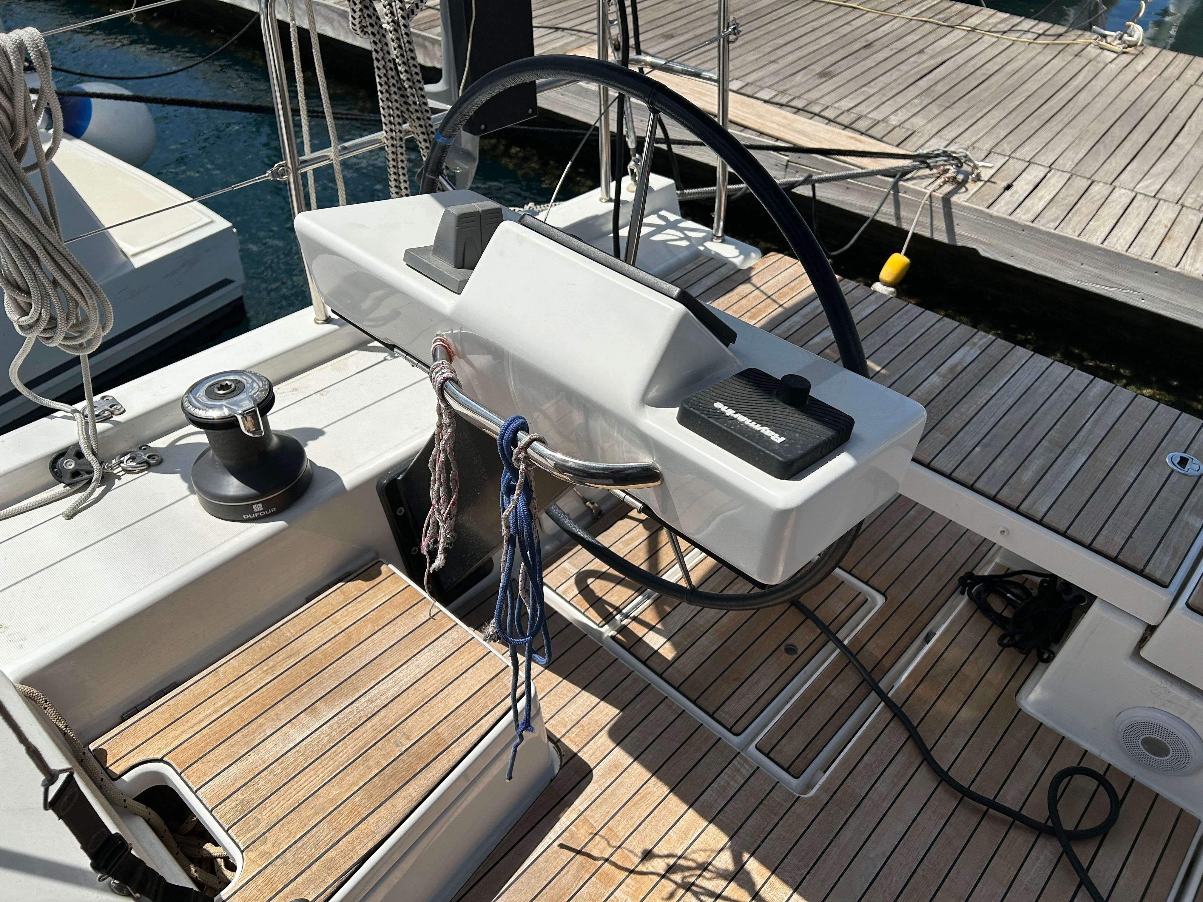 Dufour 470 | Pontika