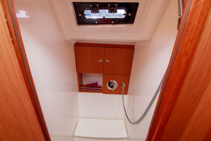 Bavaria Cruiser 41 | Tangram