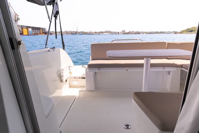 Antares 8 | Isabelle