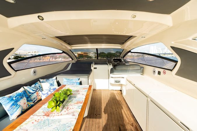 Azimut Atlantis 48 | Myriam Esther 5
