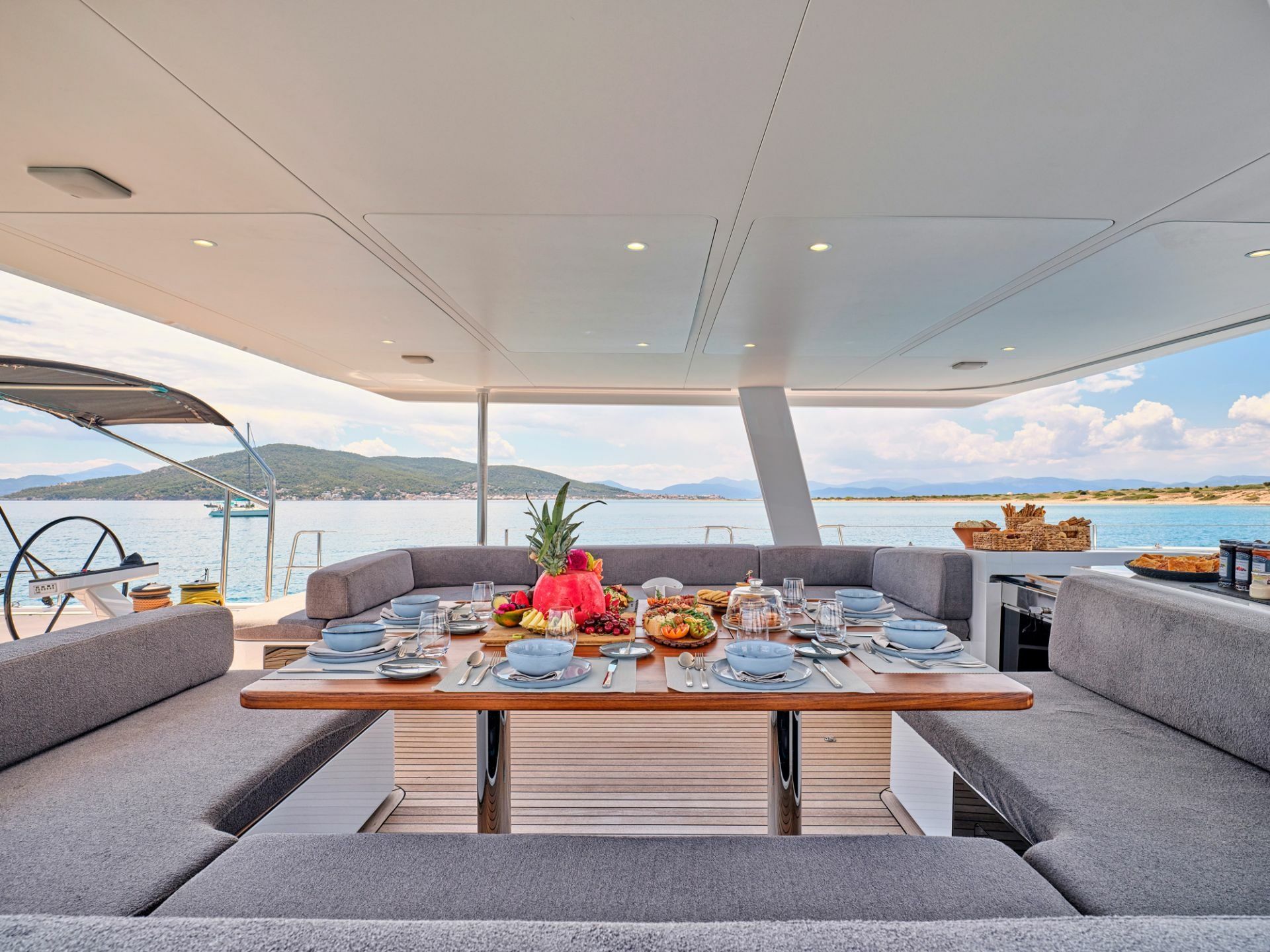 Y Yachts Y8 | Nadamas