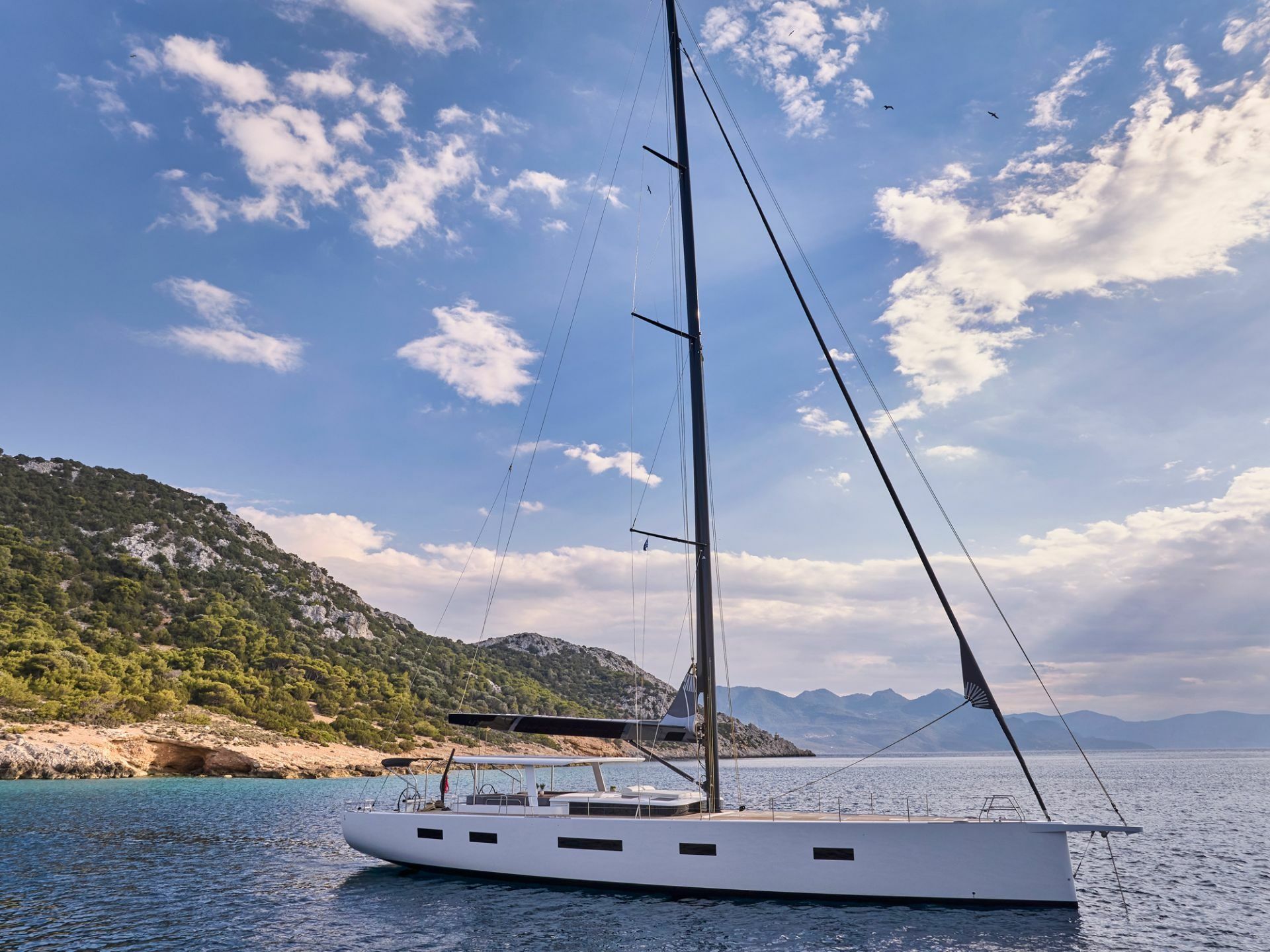 Y Yachts Y8 | Nadamas