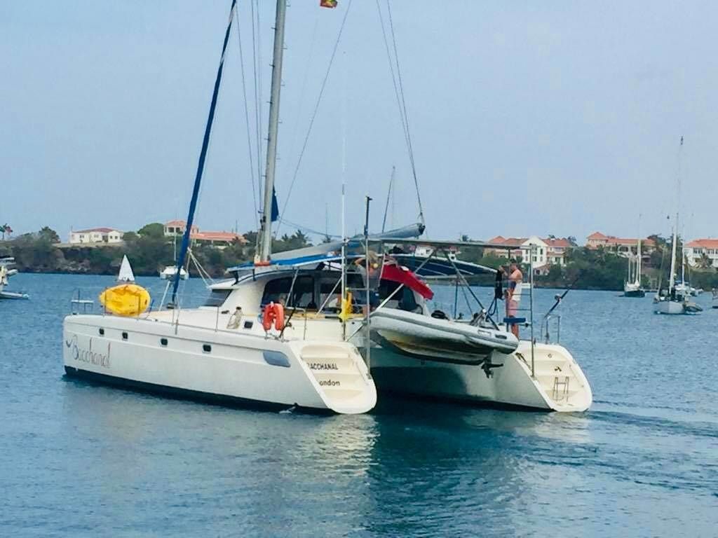 Fountaine Pajot Venezia 42 | Bacchanal