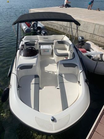Bayliner E5 | Bluemari tres