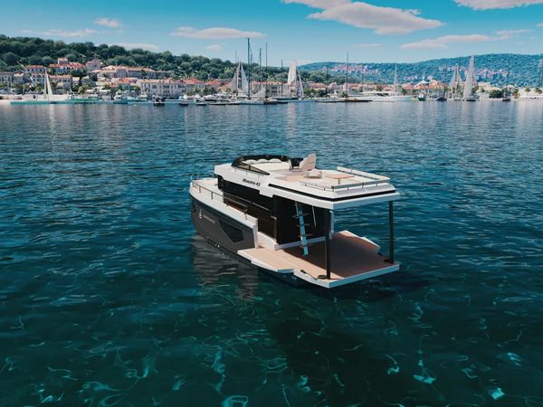 Cobra Yachts Maestro 42 | Braviera