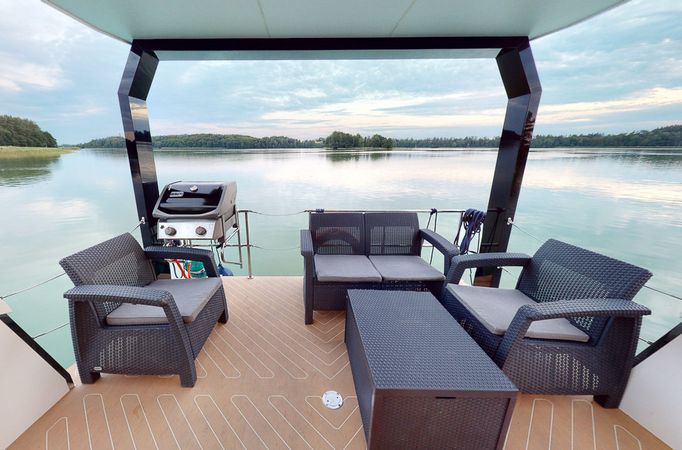 Cobra Yachts Maestro 42 | Cormorant