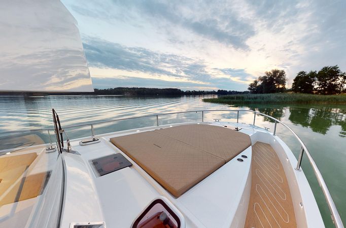 Cobra Yachts Maestro 42 | Cormorant