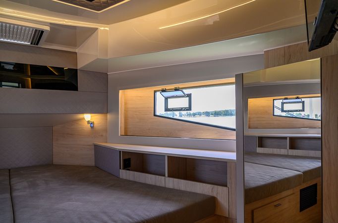 Cobra Yachts Maestro 42 | Cormorant