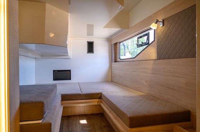 Cobra Yachts Maestro 42 | Cormorant