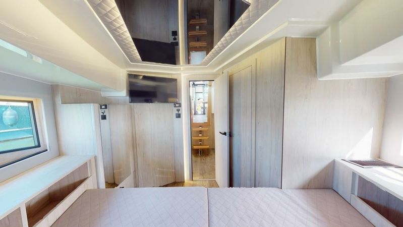 Cobra Yachts Maestro 42 | Cormorant