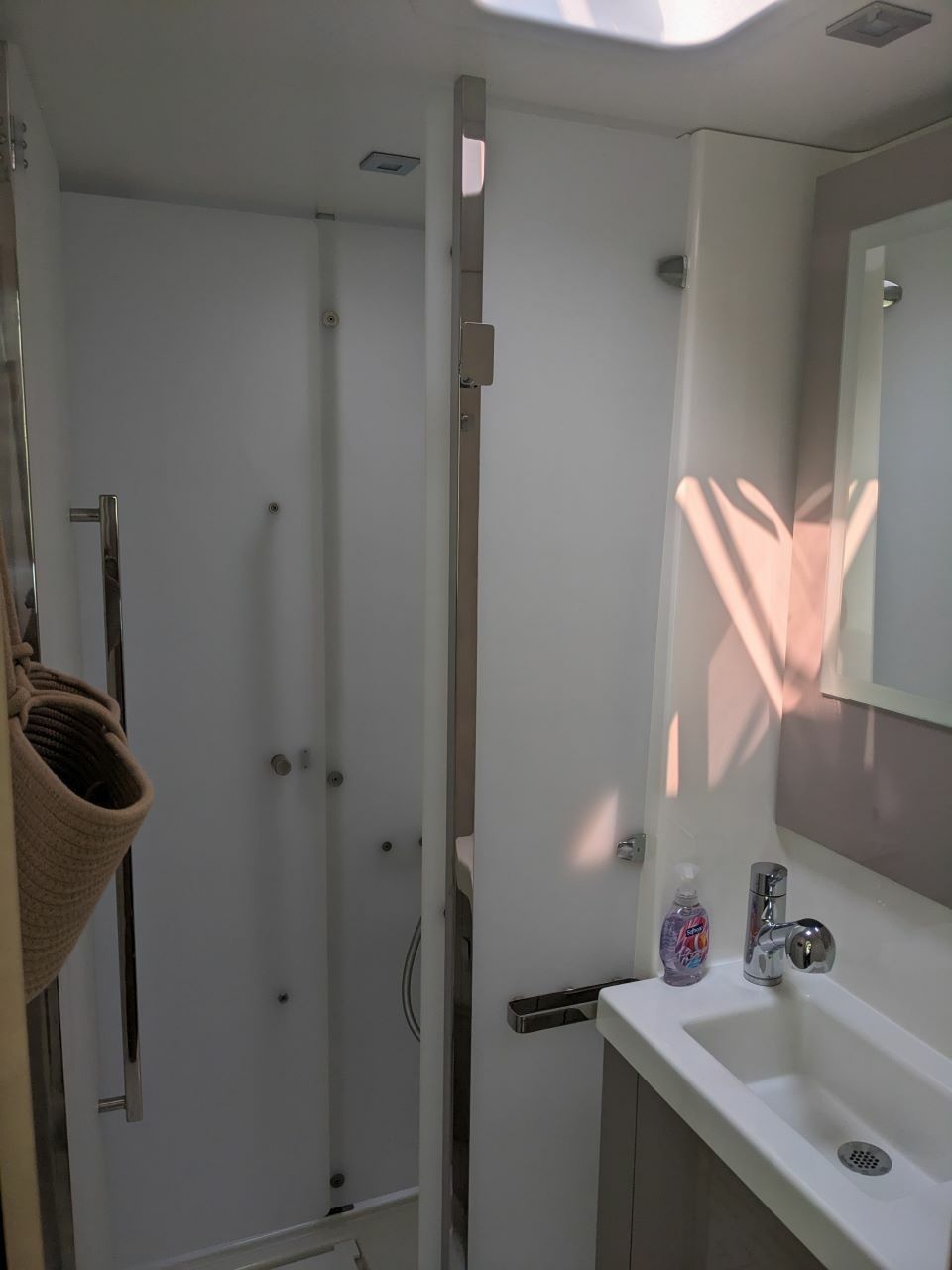 Fountaine Pajot Astrea 42 | Wayfinder