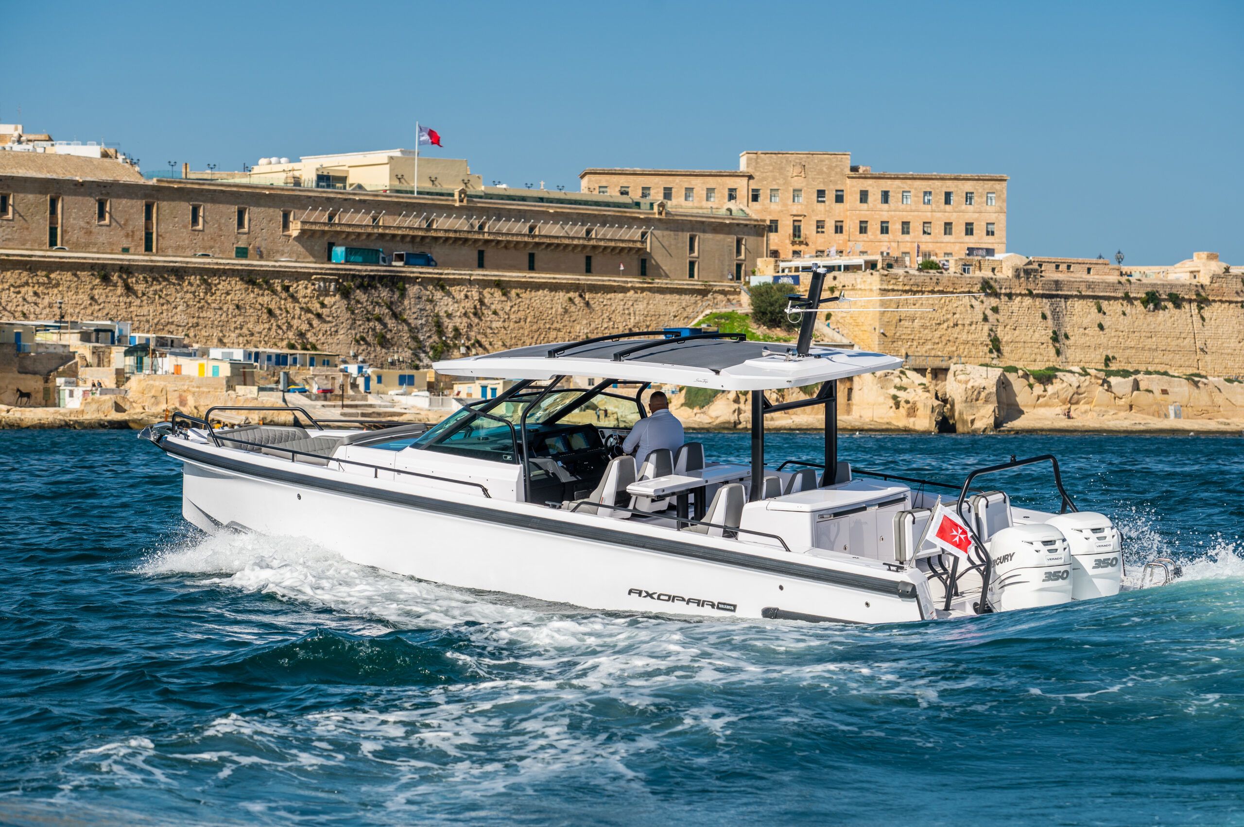 Axopar 37 Sun Top | Miss DC