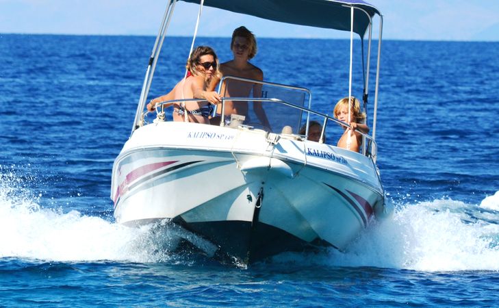 Poseidon 480 | Roxani