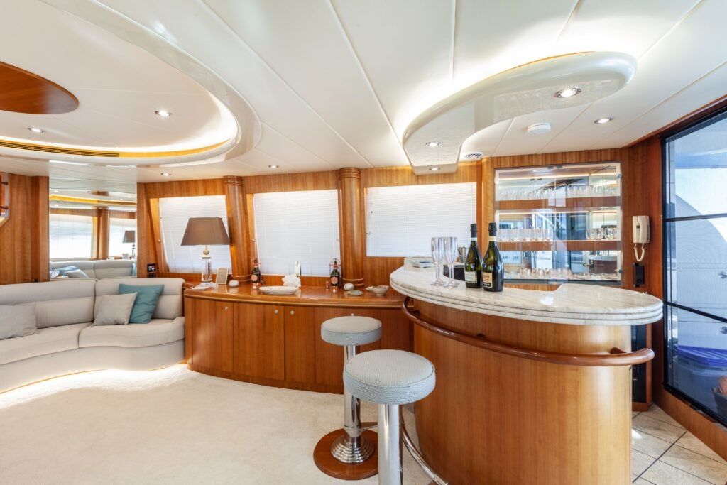 Elegance 82 | Elegance