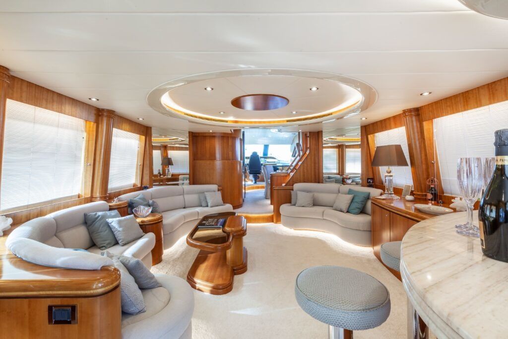 Elegance 82 | Elegance