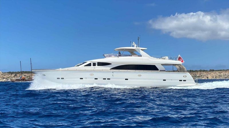 Elegance 82 | Elegance