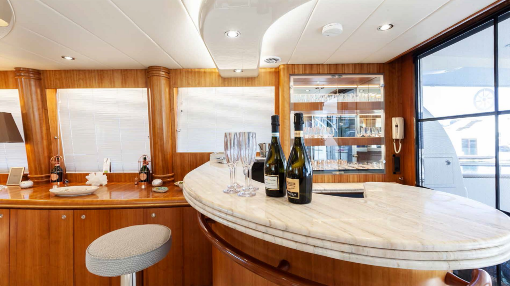 Elegance 82 | Elegance