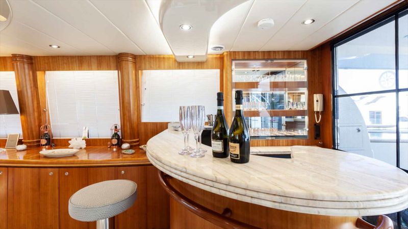 Elegance 82 | Elegance