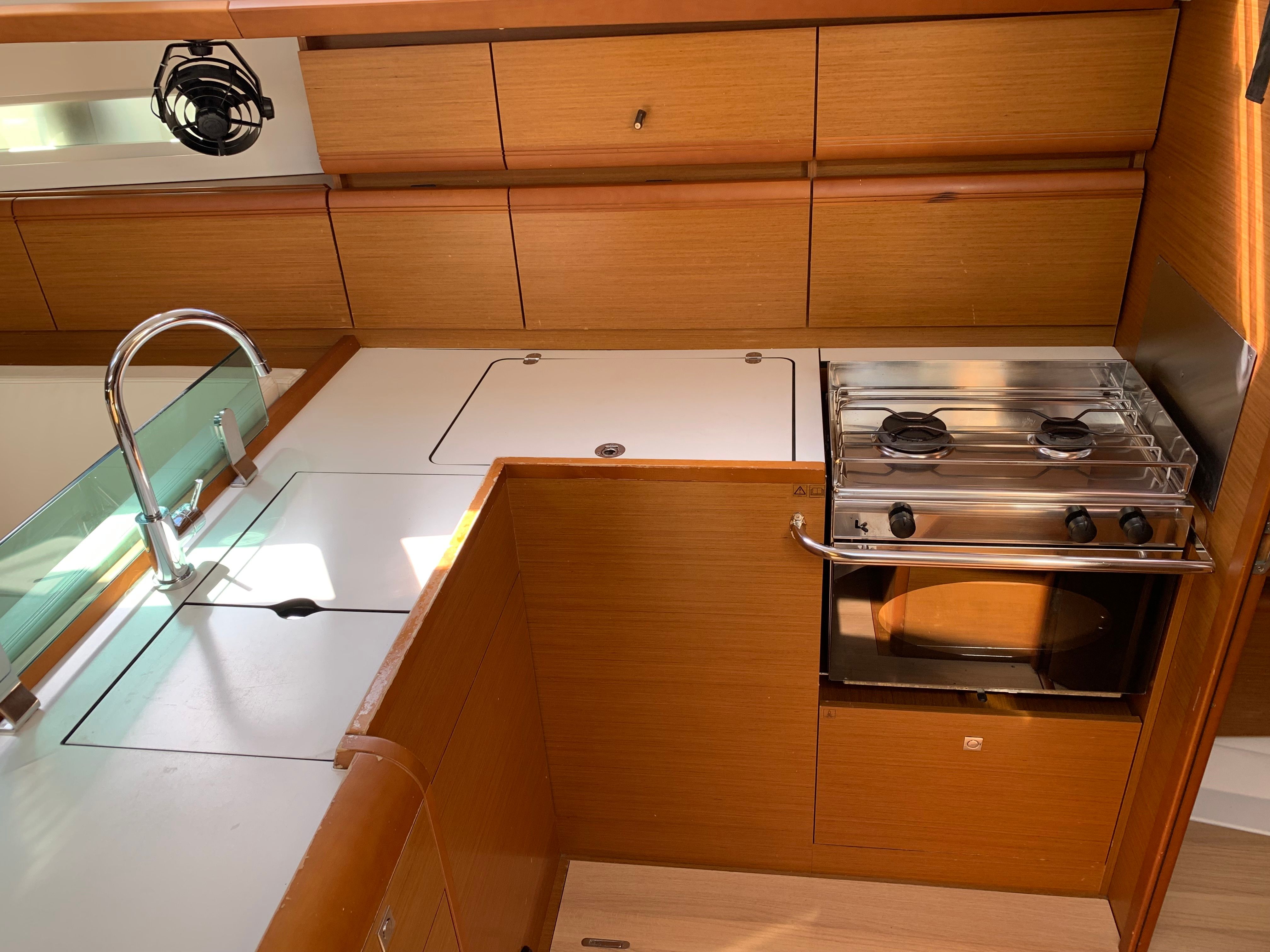 Jeanneau Sun Odyssey 419 | Para Elli