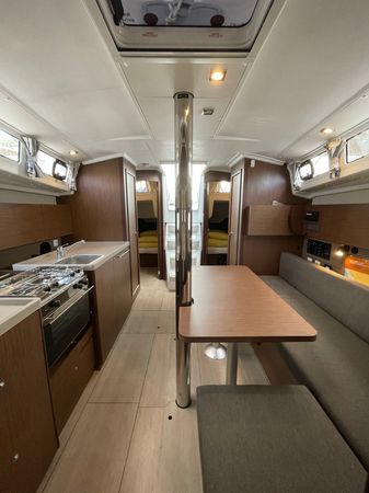 Beneteau Oceanis 38.1 | Cocco