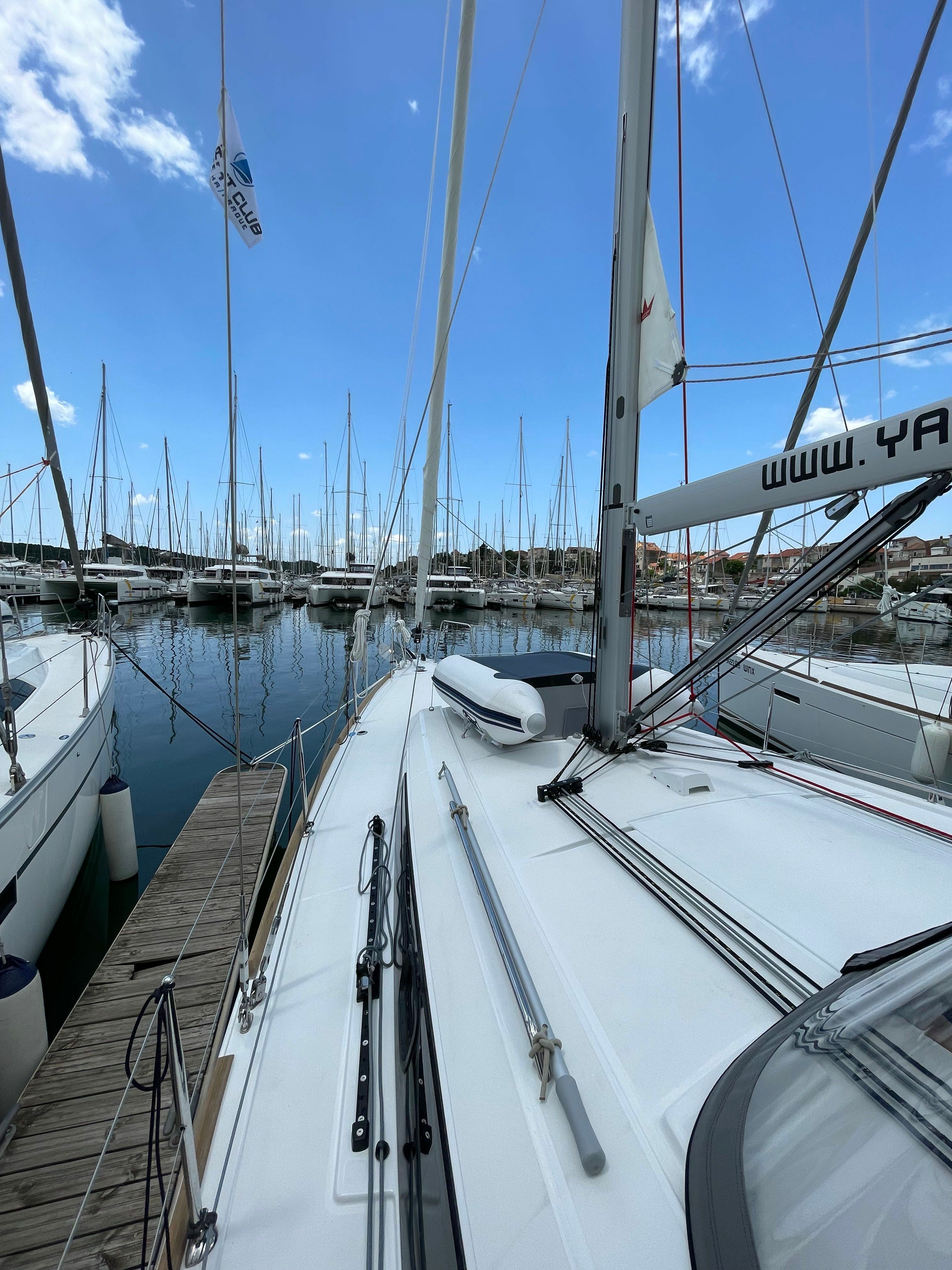 Beneteau Oceanis 38.1 | Cocco